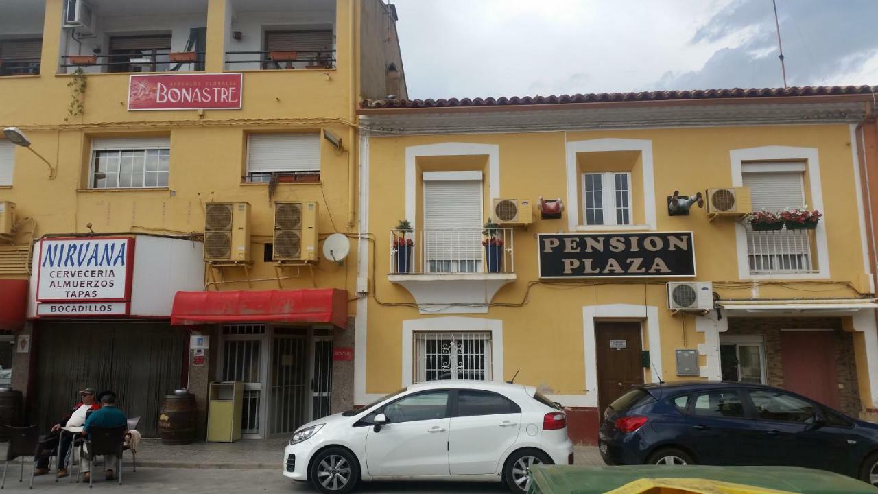 Pension Plaza Quinto ภายนอก รูปภาพ